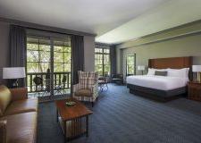 The Lodge at Ballantyne, Charlotte North Carolina King Hotel Room with Balcony | 会议 Retreat, Wedding Venue